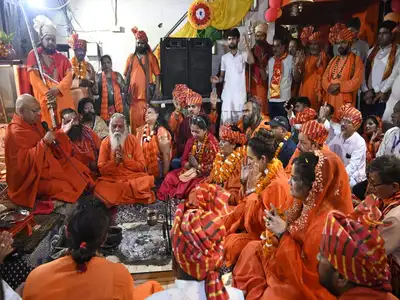 धार्मिक गतिविधियाँ